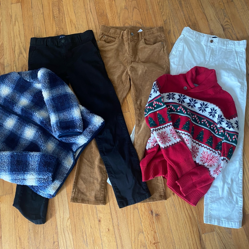 Place Lot Of 5 Boy’s Size 12; 3 Pants 1 Sweater & 1 Pullover